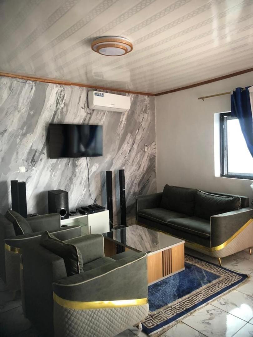 Papi House Lägenhet Limbe Exteriör bild