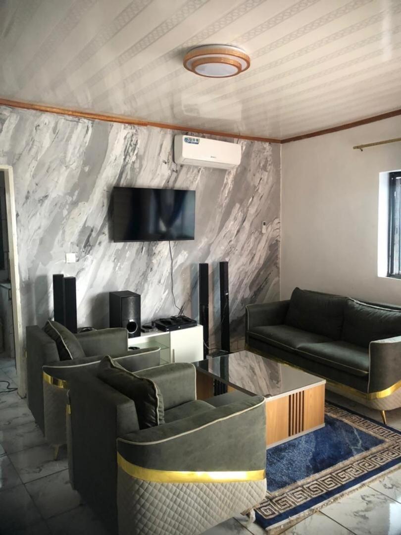 Papi House Lägenhet Limbe Exteriör bild